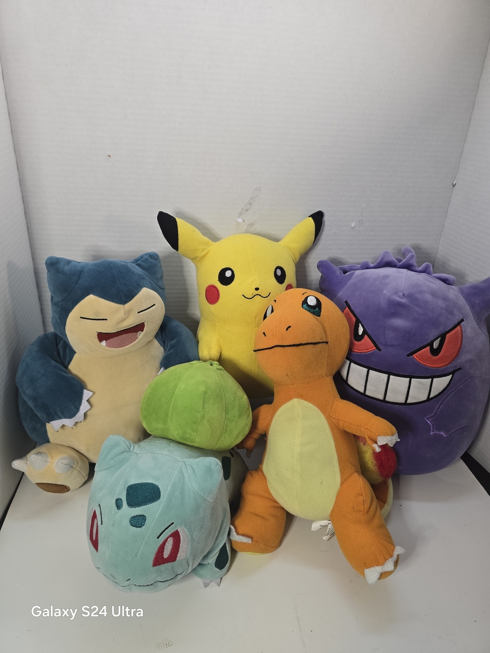Pokémon Plush Lot of 5 – Snorlax, Pikachu, Charmander, Gengar & Bulbasaur
Pre-ow